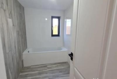 Casă cu 4 camere cu Garaj în Muntenii de Sus - 4