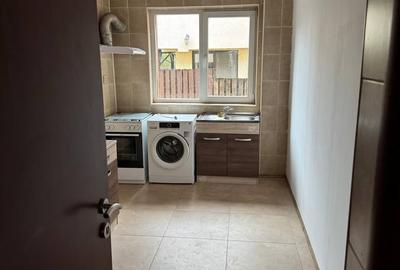 Casă cu Teren 800 Mp în 1 Decembrie - 8