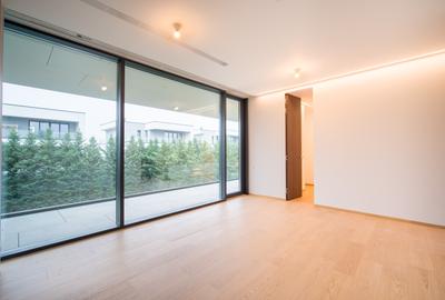 Casă individuală cu 7 camere cu Canalizare în Pipera