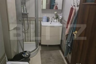 Apartament cu 4 camere decomandat, mobilat în Sărari - 9