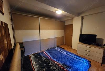 Vand apartament cu 2 camere comision 0 - 6