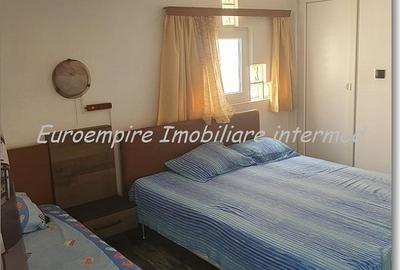 Pensiune 14 camere de vanzare zona Eforie Nord - 19