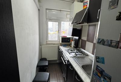 Apartament cu 2 camere decomandat în 9 Mai - 5
