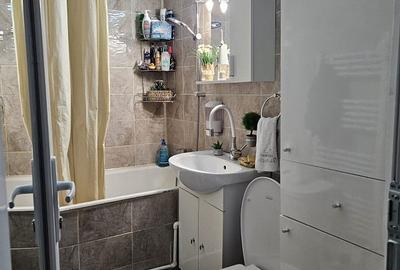 De vanzare apartament cu 2 camere in Micro 16 - 8