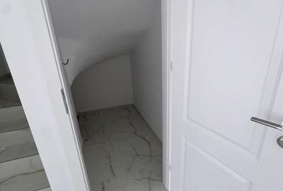 Apartament cu 3 camere decomandat în Central - 6