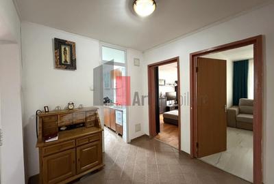 Apartament cu 4 camere decomandat în Apărătorii Patriei - 19