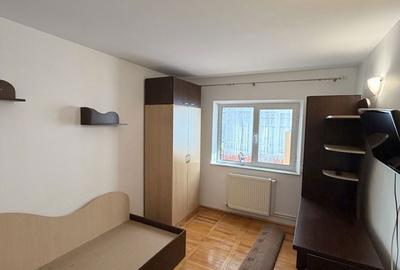 Apartament cu 3 camere decomandat în Central - 1