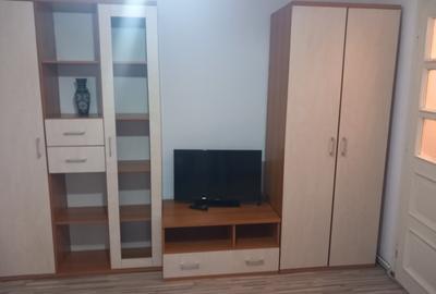 Garsonieră decomandată în Banu Mărăcine - 4