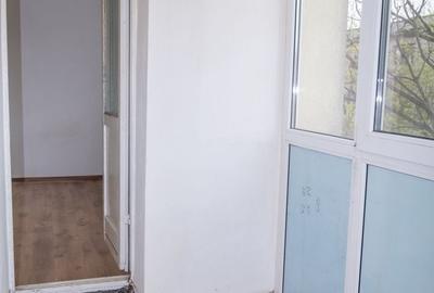 Apartament cu 2 camere decomandat în Rahova - 15