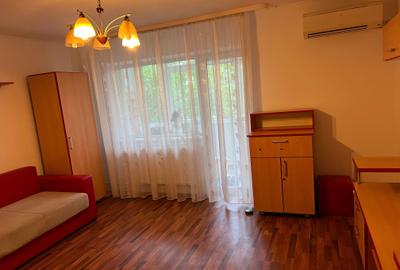Apartament cu 2 camere decomandat în Central - 3