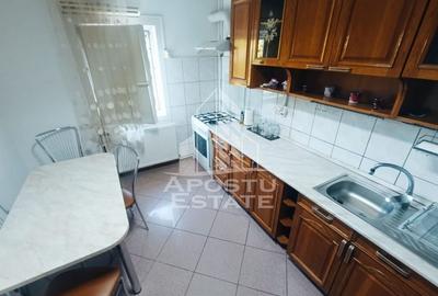 Apartament cu 3 camere, zona Mehala, Centrala Proprie - 3
