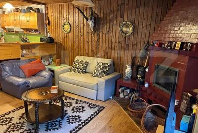 Casă cu Teren 2243 Mp în Central