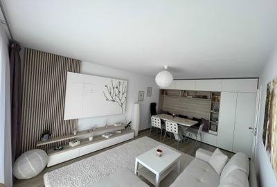 Apartament cu 2 camere decomandat în Tractorul - 3