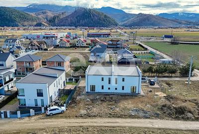 Duplex cu 4 camere cu Canalizare în Sud - 20