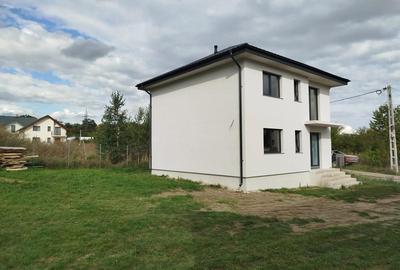 Vand casa in Burdujeni, Str. Anton Holban,zona Aleea Dumbravii - 7