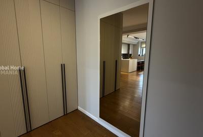 Apartament cu 3 camere semidecomandat, mobilat în 13 Septembrie - 15