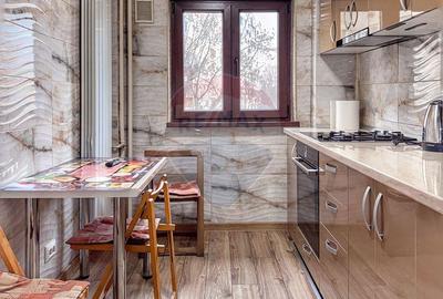 Apartament cu 2 camere decomandat în Polonă - 4