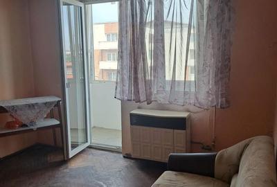 Apartament cu 2 camere semidecomandat în Micro 17 - 11