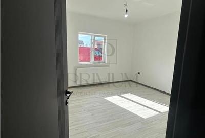 Duplex cu 3 camere cu Canalizare în Beregsău Mare - 2