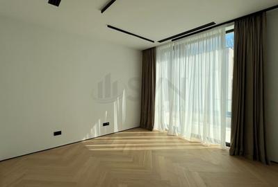 REV2004667 Vile de Lux l Pipera - 13