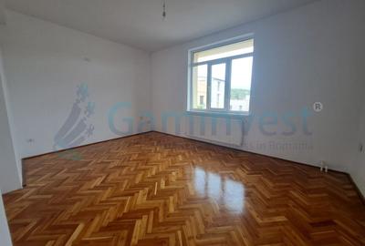 Spațiu comercial, de 380 mp, în Cetății - 14