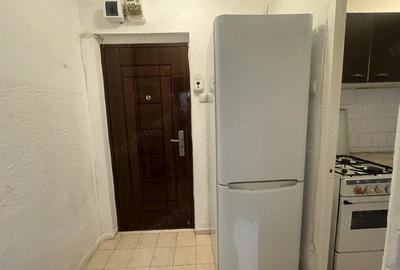 Apartament de inchiriat-2 camrere-Florilor-parter - 2