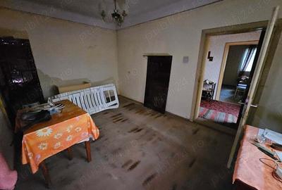 Casa de vanzare pe strada Decebal, Caransebes. 75.000euro Casa de vanzare pe strada Decebal, Caransebes. 75.000euro - 4
