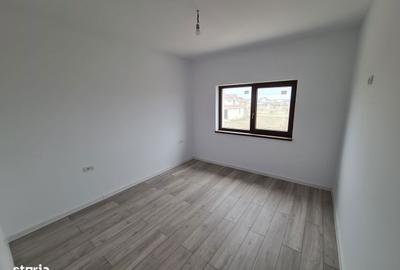 Casă cu 4 camere decomandat în Vladimirescu - 8