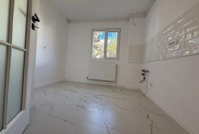 Apartament cu 4 camere decomandat în Dristor - 5