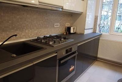 Apartament cu 3 camere semidecomandat, mobilat în Drumul Taberei - 3