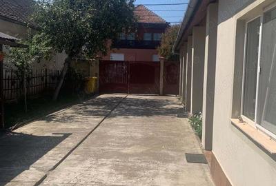 Casă cu 6 camere cu Teren 1500 Mp în Aradul Nou - 5