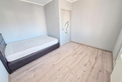 Apartament 2 decomandate, 2 balcoane, Renovat, zona Narcisa - 19
