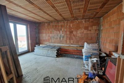 Casa la rosu in Sura Mare - 12