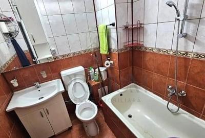 CIRCUMVALATIUNII - LIFT - 3 CAMERE - 2 BAI - 2 DEBARALE - CENTRALA PROPRIE - CLI - 5