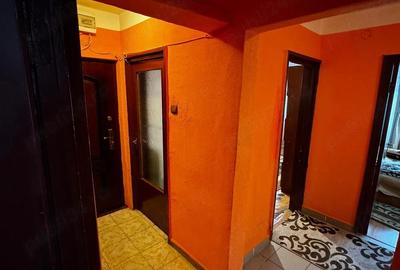Apartament cu 3 camere decomandat, mobilat în Crihala - 6
