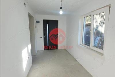 Oferta Unica - Casa La Alb si Teren de 300 mp, proprietate - Navodari - 6