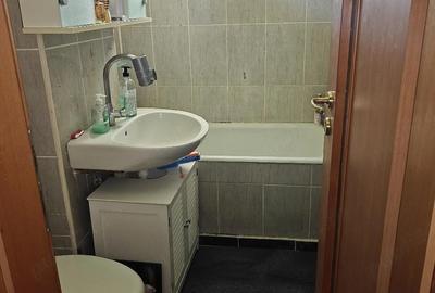 Apartament cu 3 camere decomandat în Bartolomeu - 7