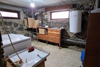 Casă cu 4 camere în Teiș - 10