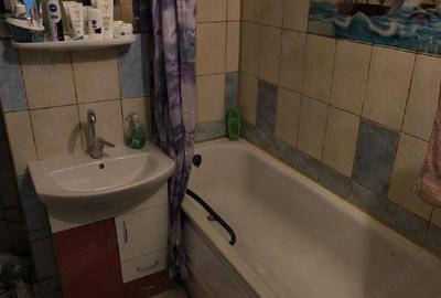 Apartament cu 3 camere semidecomandat în Noua - 1