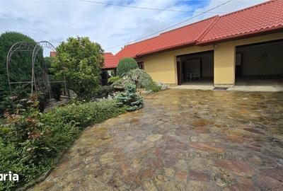 Casă cu 6 camere cu Teren 700 Mp în Vama - 10