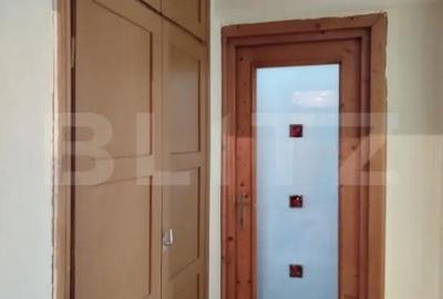 Apartament cu 4 camere decomandat în Central - 1