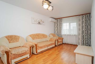 Apartament cu 3 camere decomandat, mobilat în Canta