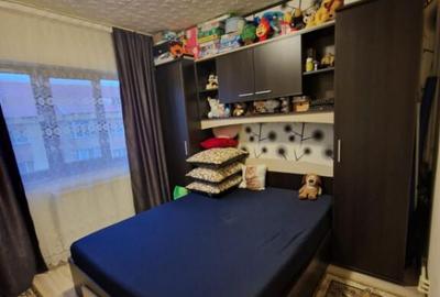 Apartament 3 camere decomandate, 53 mp, zona Sud Est - 6