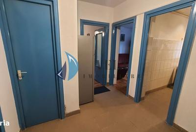 Apartament cu 4 camere decomandat în 7 Noiembrie - 7