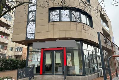Spațiu comercial, de 851 mp, în Traian - 1