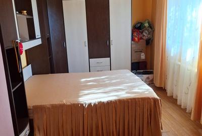 Casă cu 3 camere cu Canalizare în Smârdan - 2
