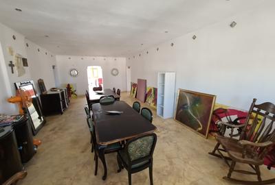 Casă individuală cu 21 camere cu Canalizare în Central - 42