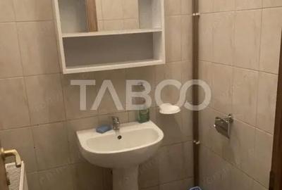 Casă cu 4 camere cu Canalizare în Poplaca - 8