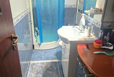 Apartament cu 3 camere decomandat în Central - 8