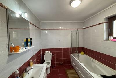 Casă cu 4 camere în Central - 4